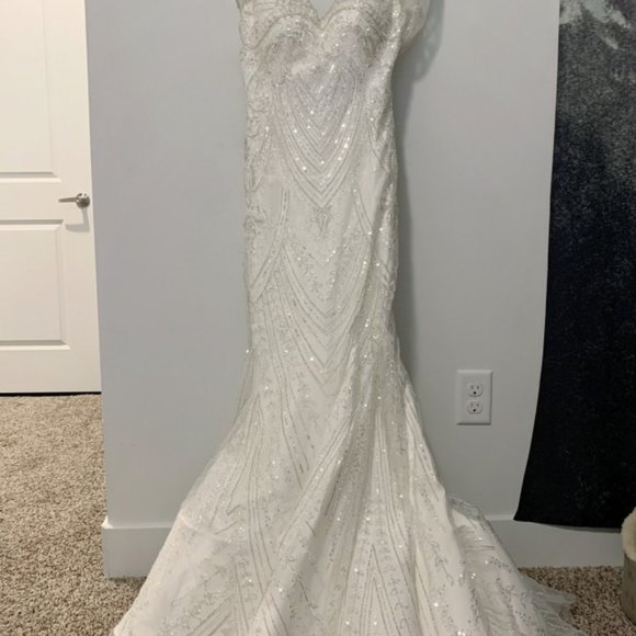 Olia Zavozina Eleanor designer wedding dress - Picture 2 of 8